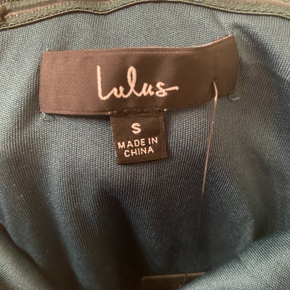 Fitted sparkly green Lulus dress. Size small. - Picture 4 of 4